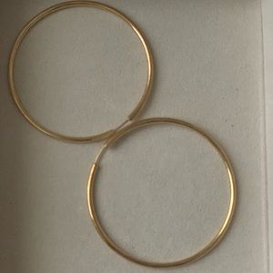 Oversized thin hoops